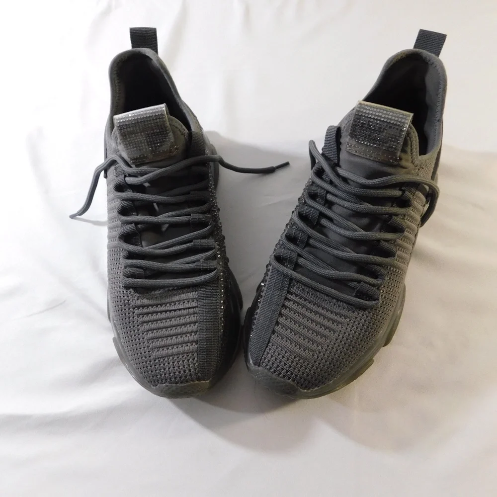 Steve Madden Women's Knit Sneakers – Size 8 – Sleek Black - Picture 3 of 7